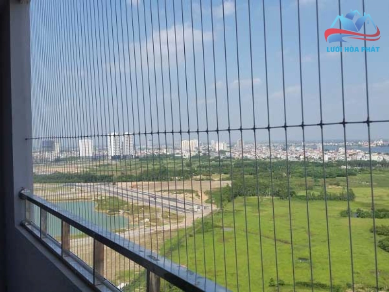 Tổng quan về lưới bảo vệ ban công và tại sao cần thiết?