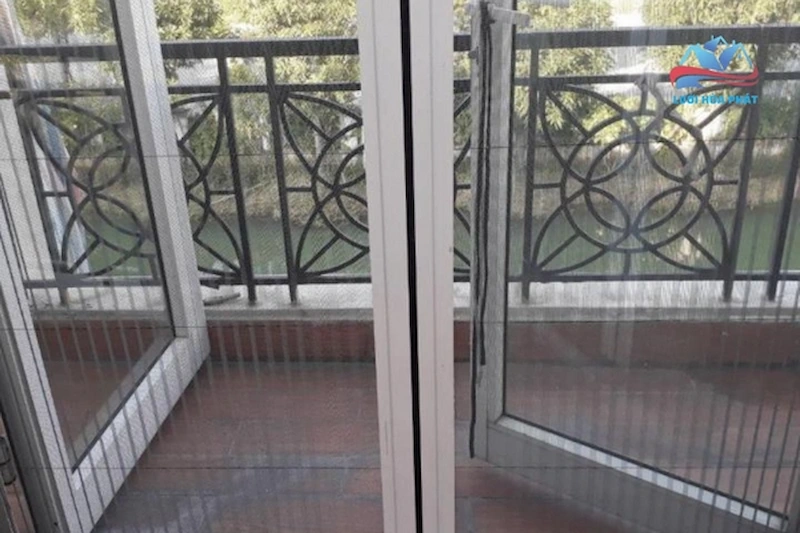 lưới chống muỗi ban công lưới chống muỗi ban công