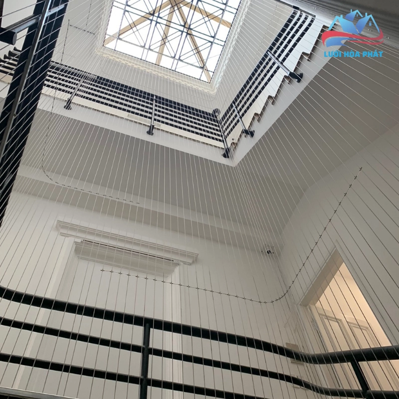 Tiêu chí lựa chọn lưới cầu thang nhà phố chất lượng