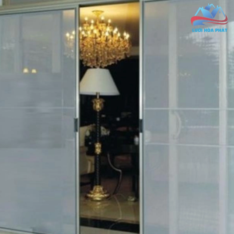 Dịch vụ lắp cửa chống muỗi trọn gói của lưới hòa phát có gì khác biệt?