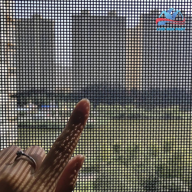 Dụng cụ cần chuẩn bị để căng lưới chống muỗi