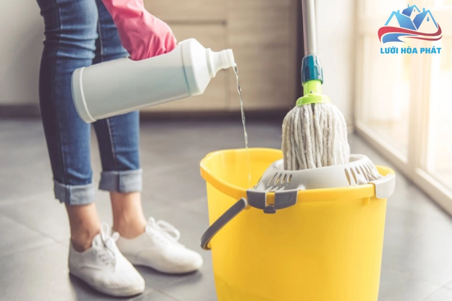 Đuổi Muỗi Bằng Nước Lau Sàn: Giải Pháp Từ Thiên Nhiên Đảm Bảo Sức Khỏe Cho Gia Đình Bạn 