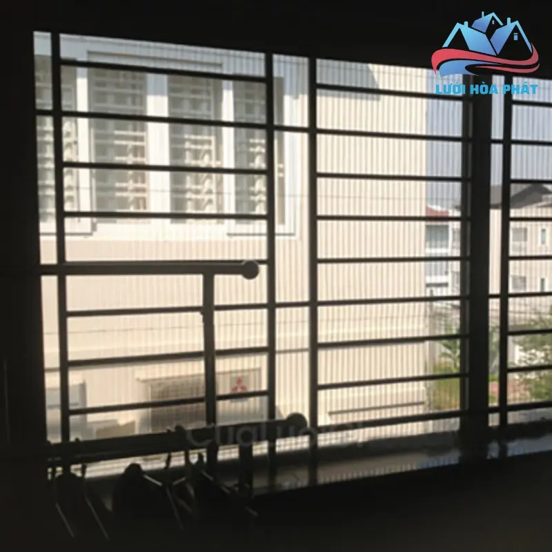 cửa lưới là giải pháp tối ưu chống muỗi và côn trùng cho cửa sổ ra và vào