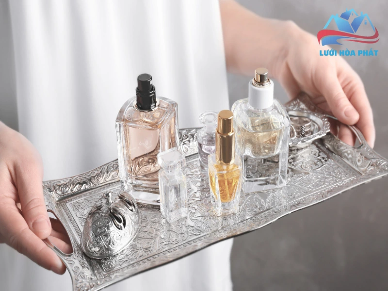 Các thành phần trong nước hoa ảnh hưởng đến muỗi