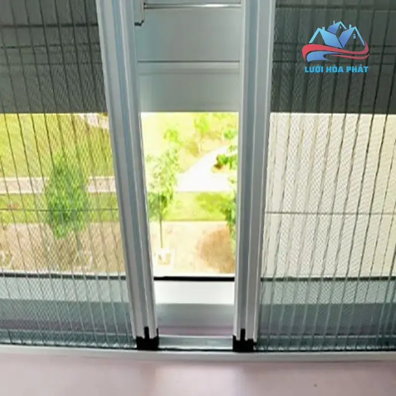 cửa lưới chống muỗi dạng xếp