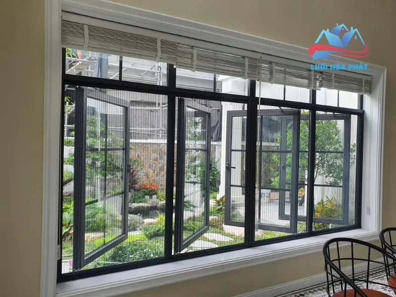 Một số lưu ý khi lựa chọn mua cửa lưới chống muỗi inox 304