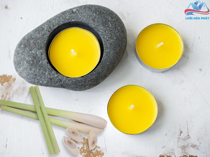 Cách đuổi muỗi hiệu quả tại nhà bằng nến sả